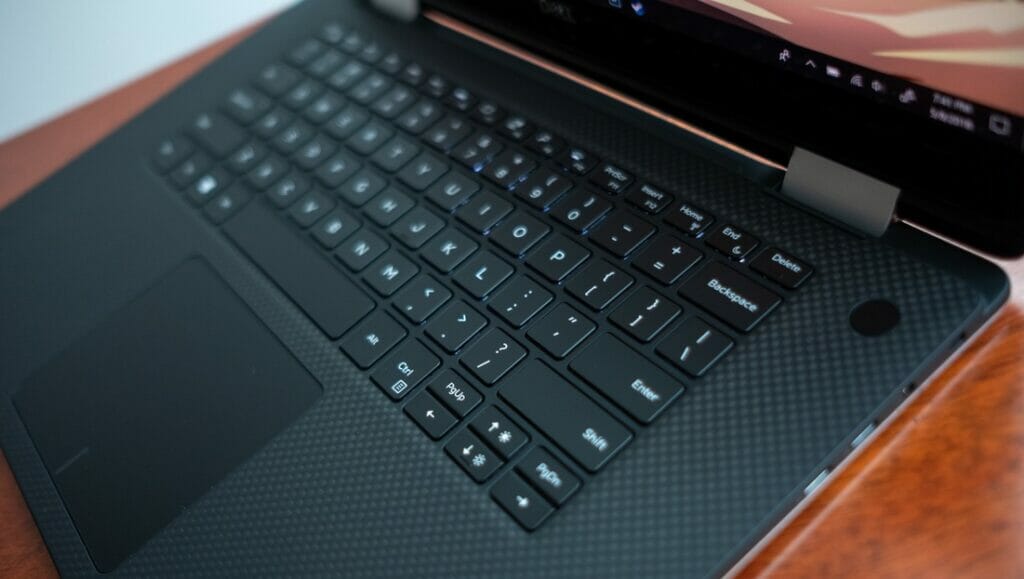 Dell XPS 15 2-in-1  : بهترین لپ تاپ 15 اینچی 2 _ ریون مگ 