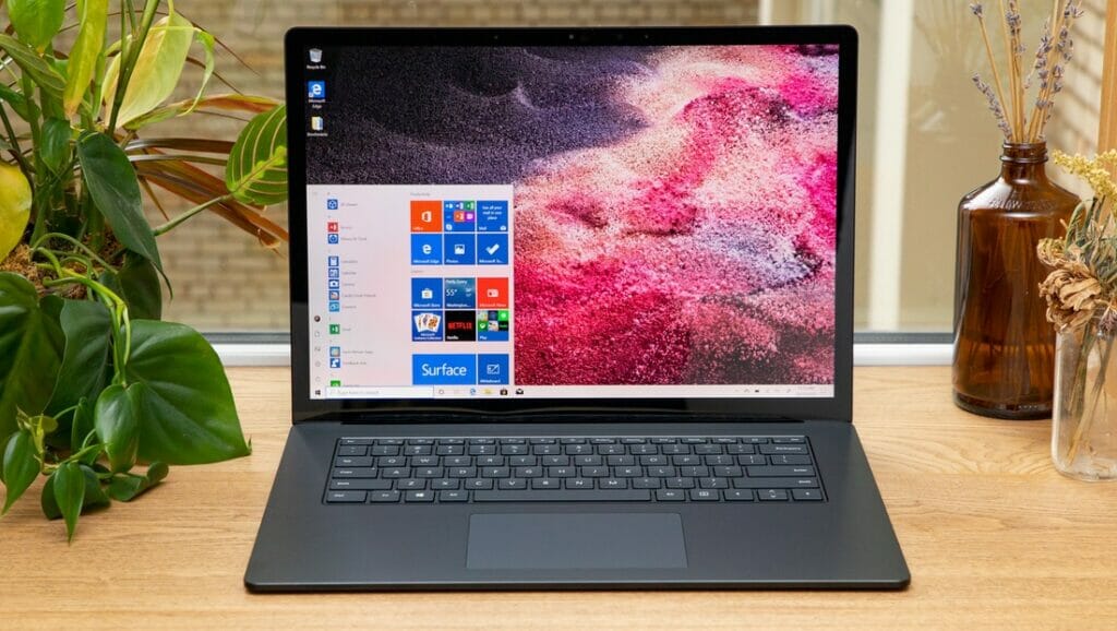 Microsoft Surface Laptop 3  : بهترین لپ تاپ ماکروسافت 2_ ریون مگ 