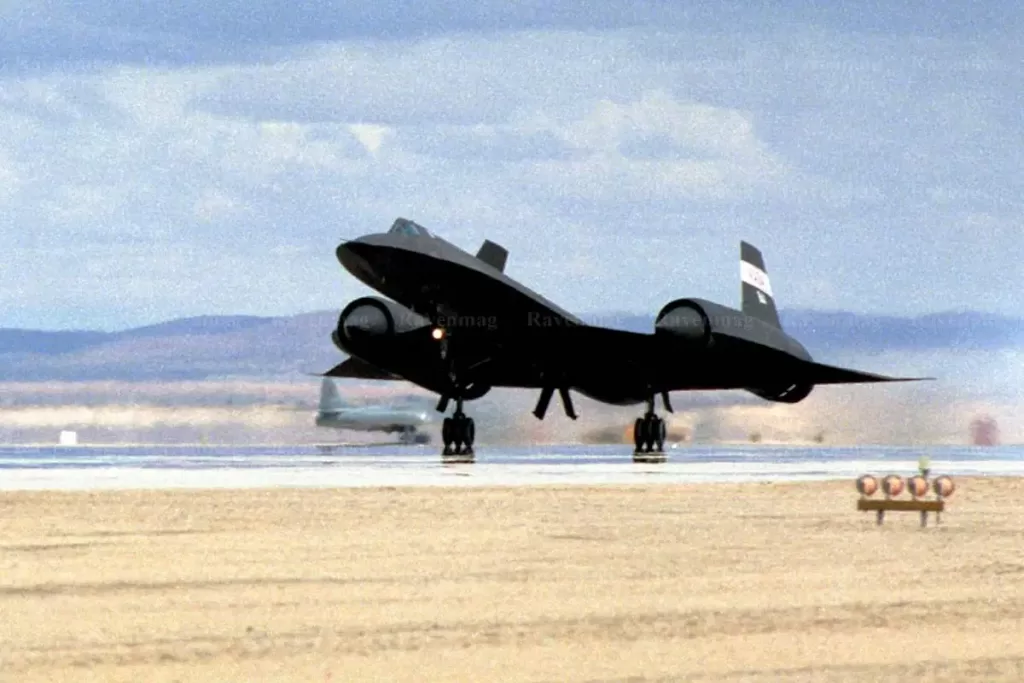 هواپیمای شناسایی SR-71 بلک برد